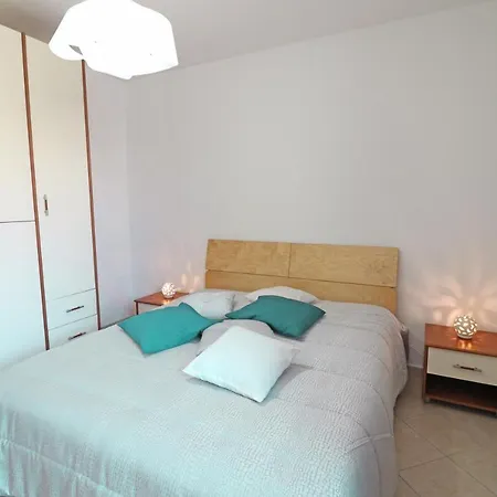 Vakantiehuis House Holidays Margot To 6 Places Otranto
