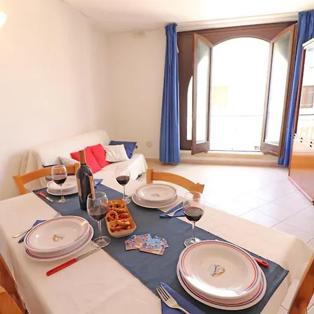 Vakantiehuis House Holidays Margot To 6 Places
