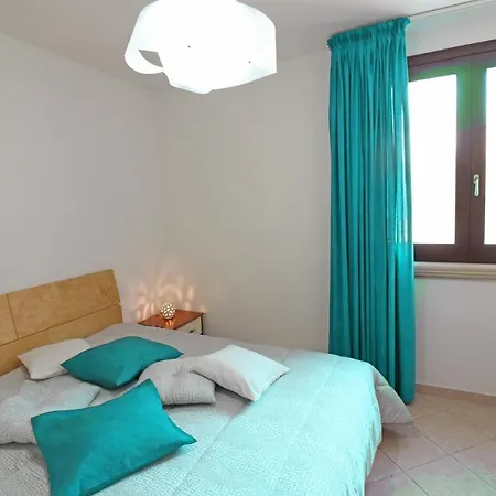 House Holidays Margot To 6 Places Vakantiehuis Otranto